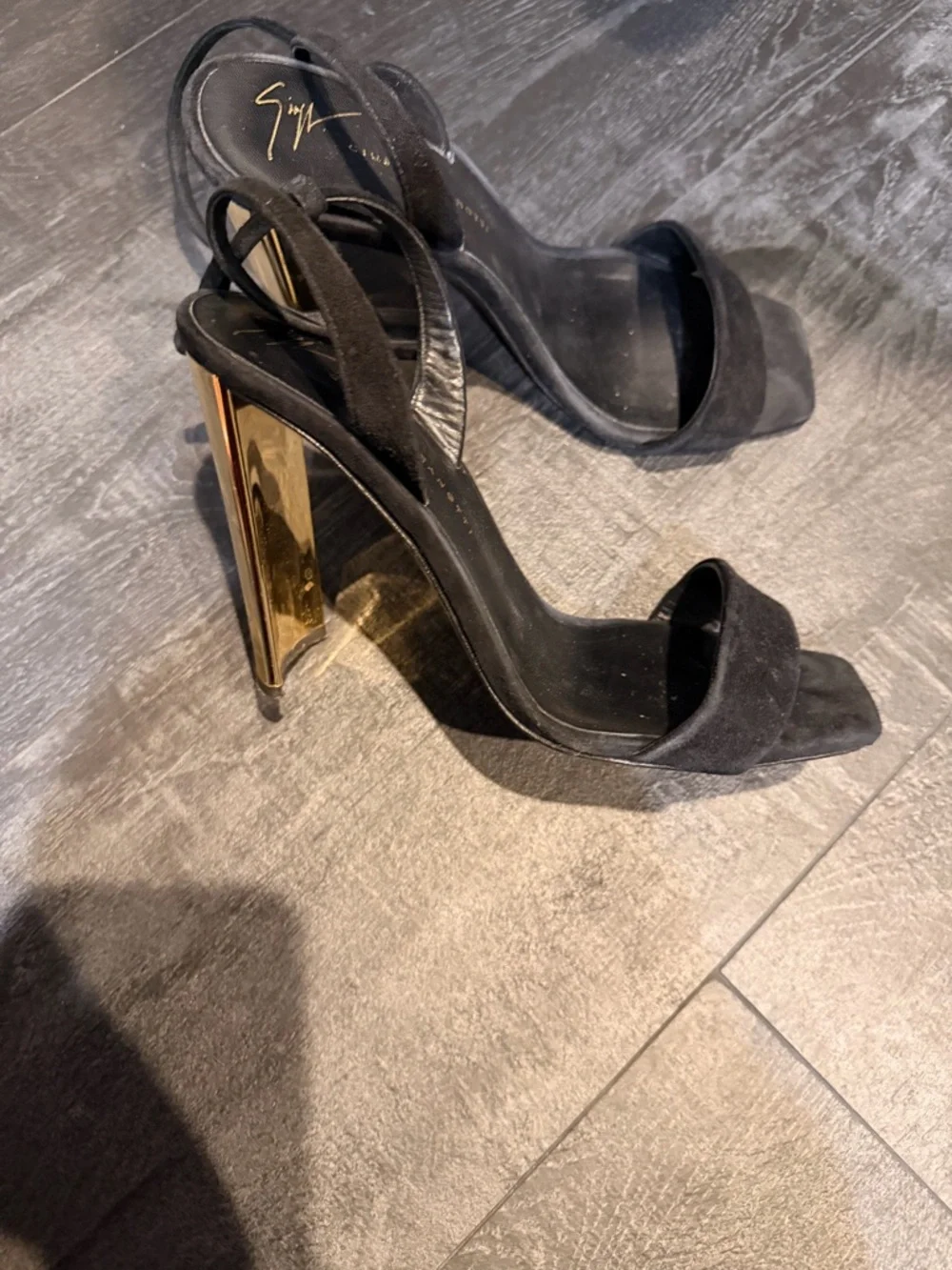 Giuseppe Zanotti Black Suede Strappy Square-Toe Heels with Gold Logo - Picture 3 of 3